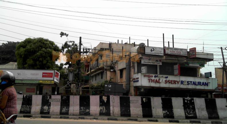 Marathahalli bridge bus stop.PNG