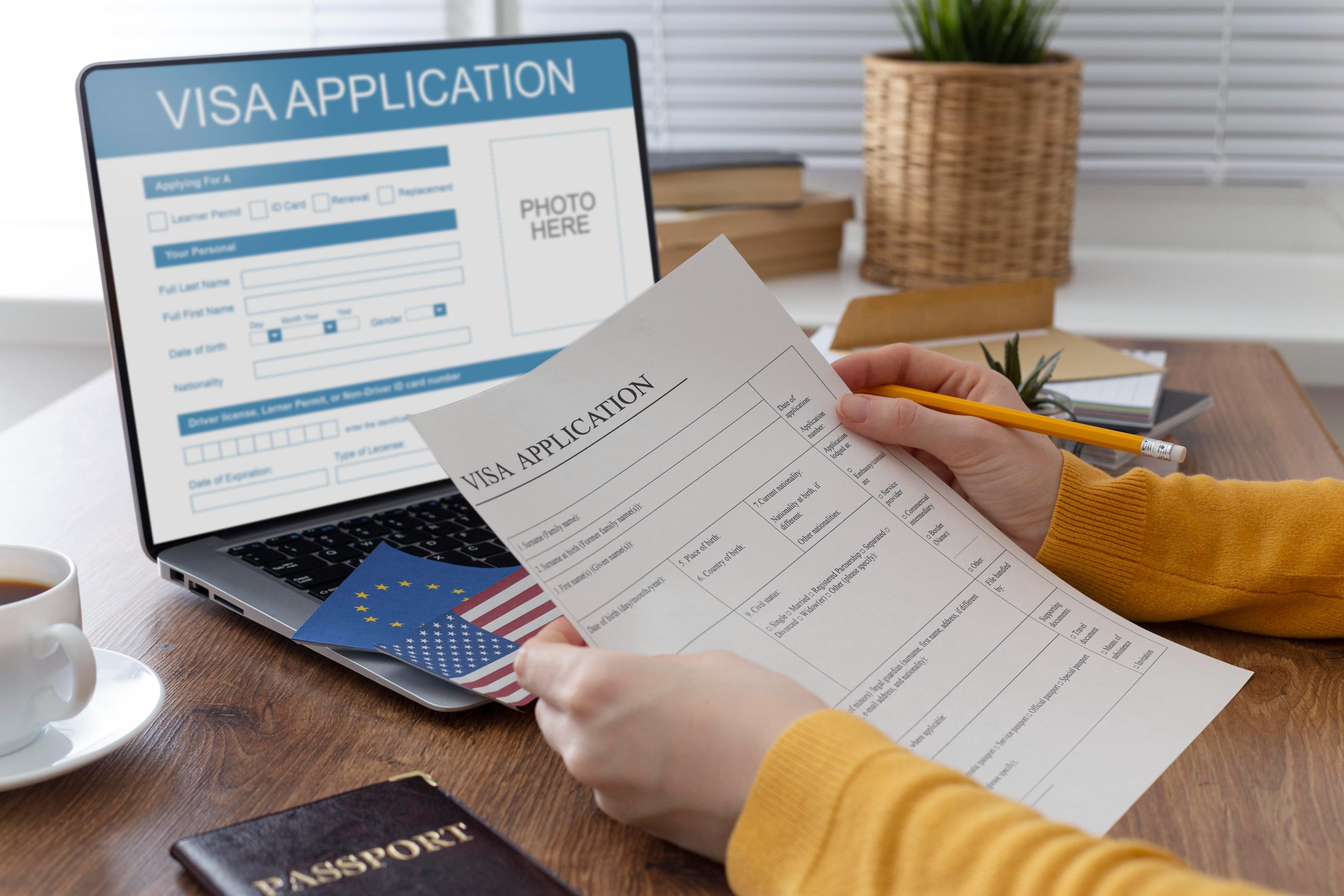 visa-application-composition-with-europe-america-flag (1).jpg