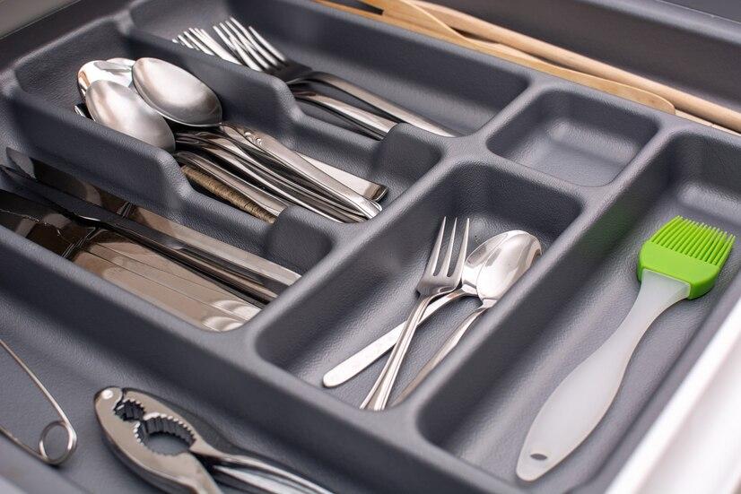 drawer-with-cutlery-kitchen_123827-19440.jpg