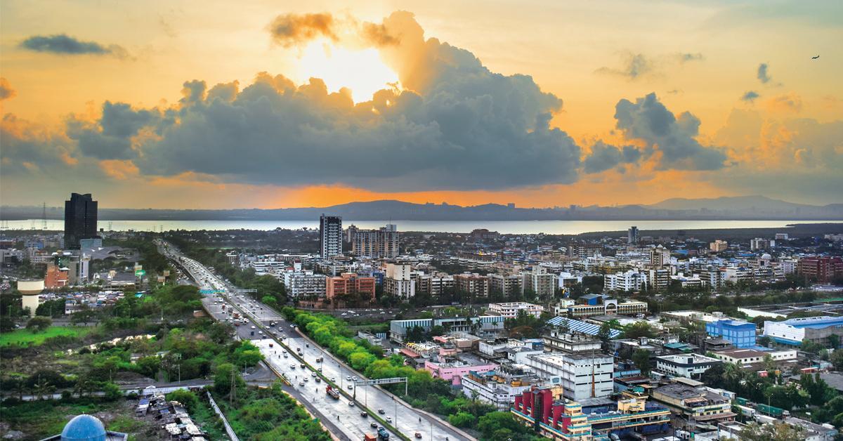 Palm Beach Road Navi Mumbai.jpg