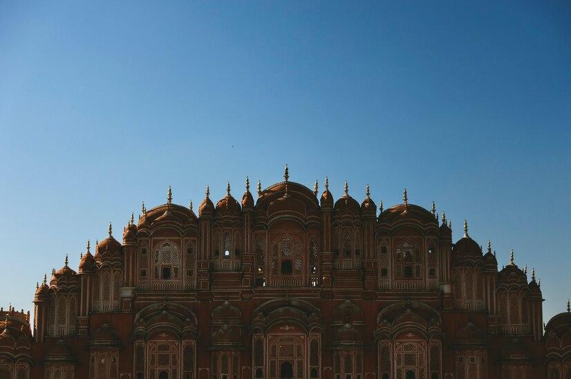 hawa mahal palace.jpg